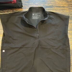 Black Figs scrub top